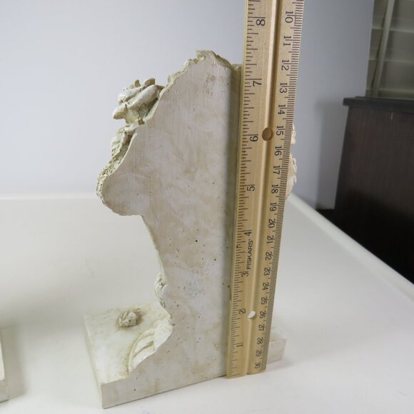 Pair of Vintage Faux Stone Floral Urn Bookends or Door Stops Distressed design - Picture 9 of 12